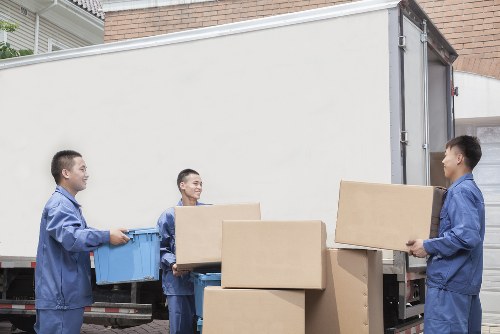 Customer complaint review process for a moving service