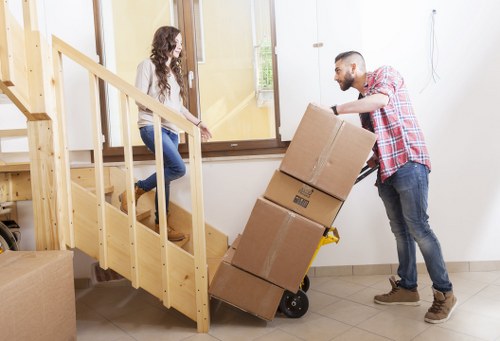 Careful handling of items during a flat removal in Kensington