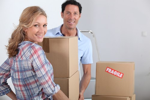 Professional removal van service in Kensington for apartment moves